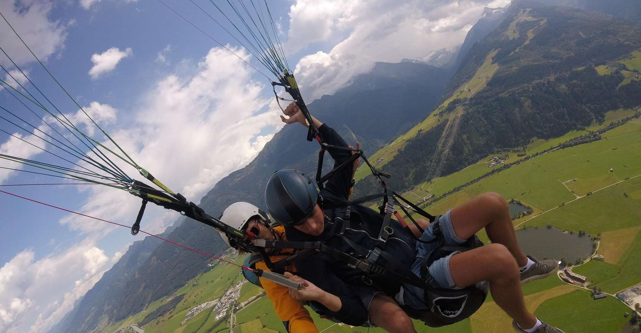 Zell am See, Paragliding Tandem Flight - Housity