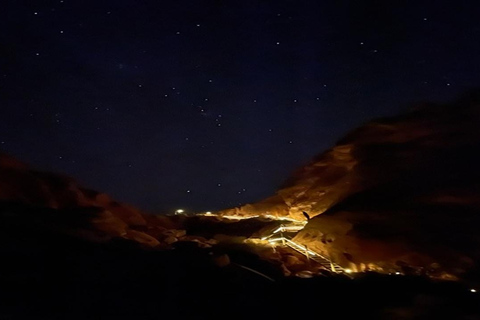 Page: Stargazing Night Tour of Antelope Valley Canyon