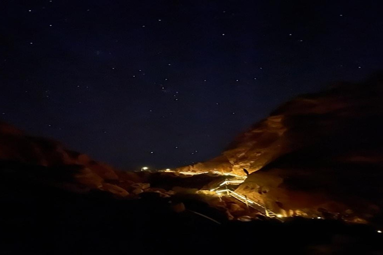 Page: Stargazing Night Tour of Antelope Valley Canyon