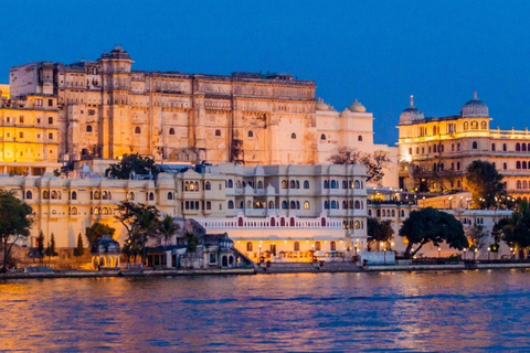 9-Day Golden Triangle & Udaipur Tour with Holi Celebration