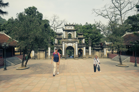 Hanoi: Parfümpagode mit Bootsfahrt oder Lotus-SeidendorfPrivate Tour: Parfümpagode, Lotus-Seidendorf und Weihrauch