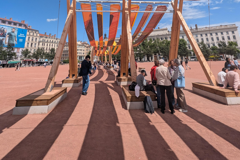 A 2-hour guided walking tour of downtown Lyon