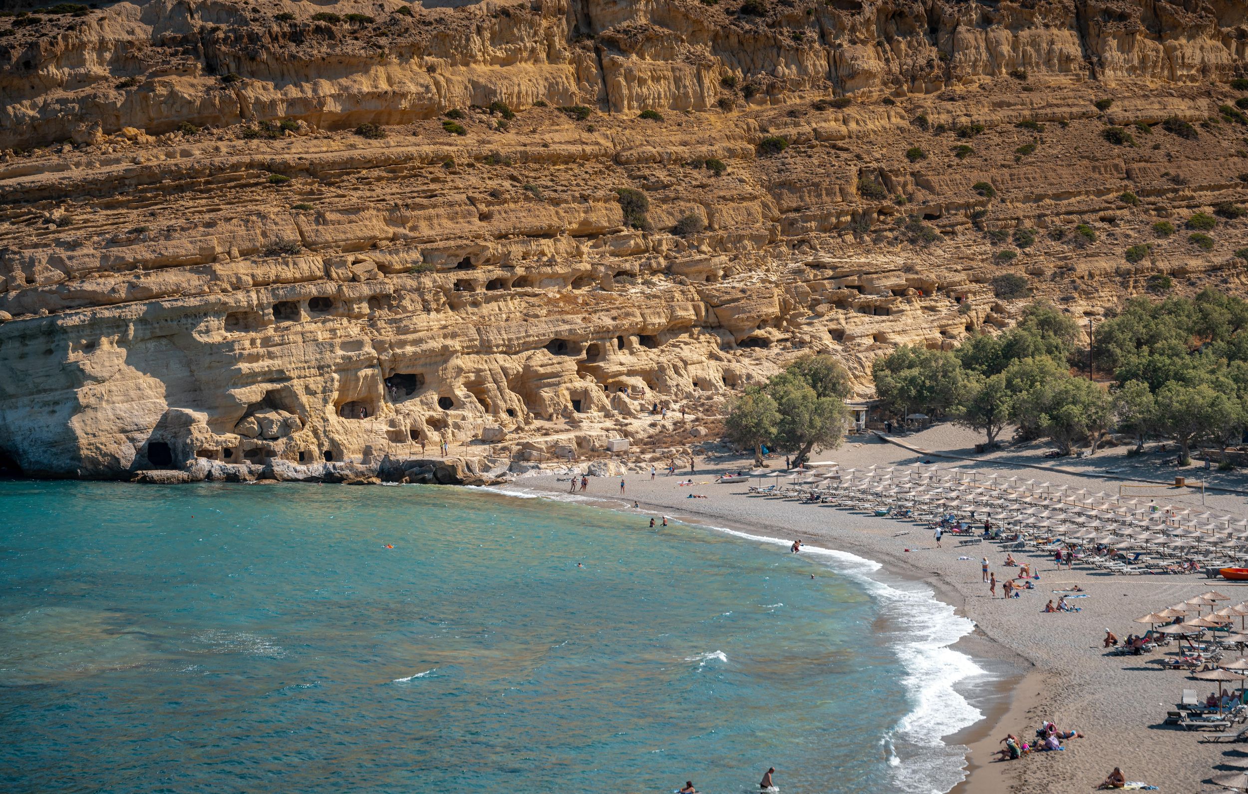 Kreta: Matala Hippie-Höhlen