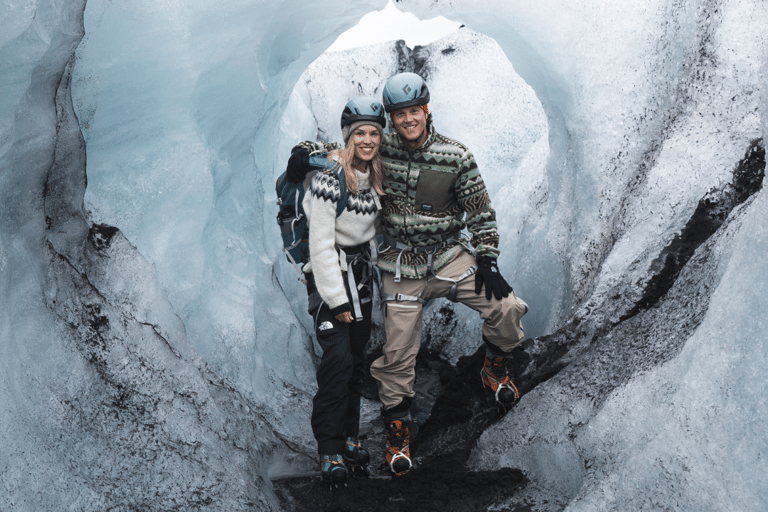 ريكيافيك: الساحل الجنوبي ورحلة المشي لمسافات طويلة عبر نهر سولهايماجوكول الجليدي