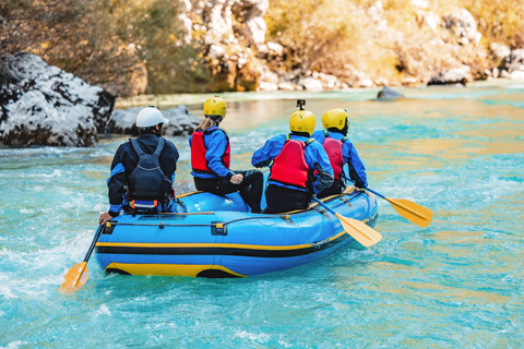 Bovec: Rafting sul fiume SocaBovec: Whitewater Rafting sul fiume Soca
