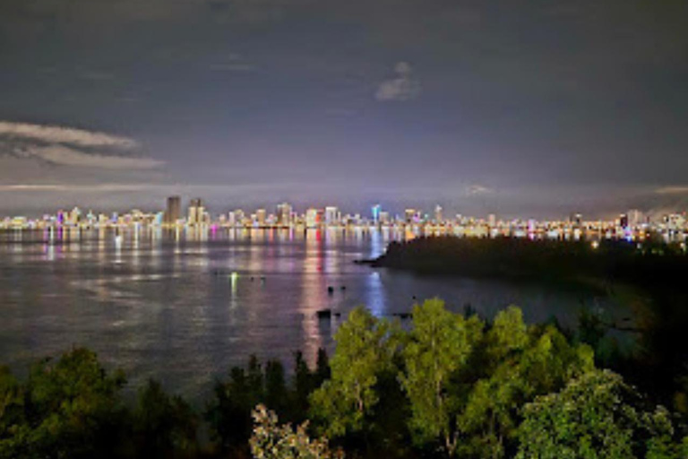 Da Nang: Son Tra Peninsula Private Romantic Sunset Jeep Tour