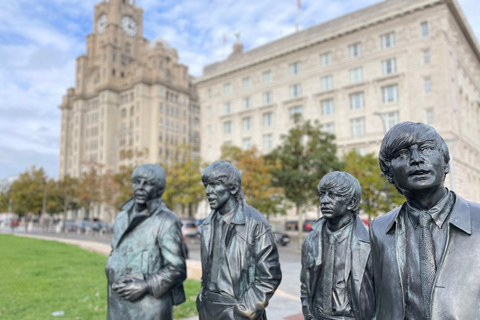 Liverpool: Best of the Beatles Highlights Taxi Tour