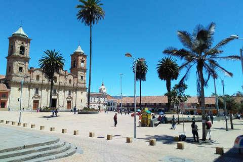 Tour de la ciudad de Bogotá con Monserrate y la Catedral de Sal de Zipaquirá