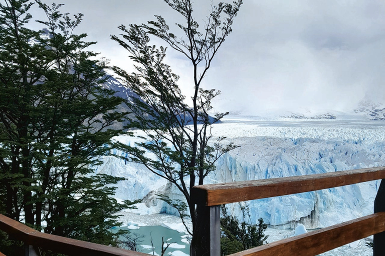 El Calafate, Perito Moreno Glacier classic tour with guidePerito Moreno classic tour: with guide from your hotel