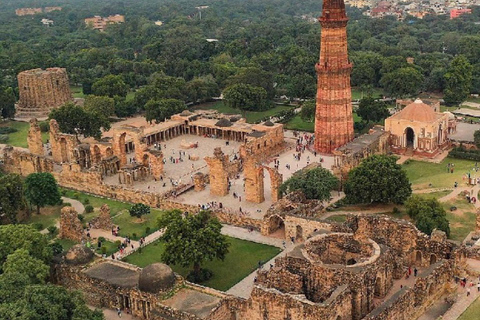 Vanuit Delhi: rondleiding door het Rode Fort, Qutub Minar en Humayu-tombe van 8 uurAlleen chauffeur, vervoer en gids