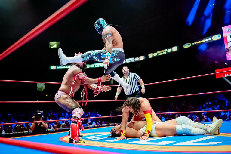 Arena Mexico: Guided Lucha Libre Tour and Complimentary Mask Arena Mexico: Guided Lucha Libre Tour and Free Mask
