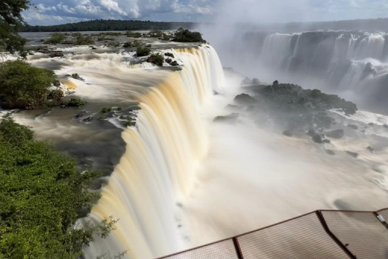 Visite privée des chutes d&#039;Iguazu : Brésil et Argentine en 1 jour