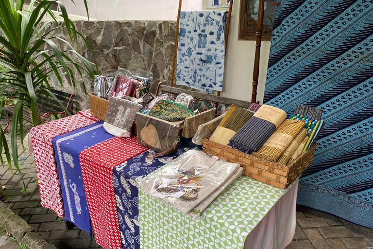 Visite de la vieille ville de Jakarta avec atelier de batik