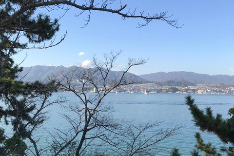 Hiroshima: Excursión en el Parque Conmemorativo de la Paz a la Isla de Miyajima