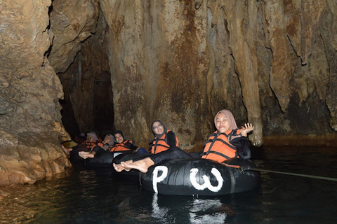 Yogyakarta: Pindul Höhle und Oyo Fluss Abenteuer Tour