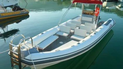 Tropea: Schlauchboot-Tour zum Capo Vaticano