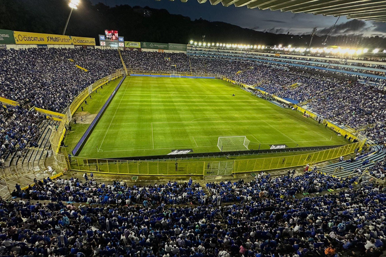 San Salvador: mecz piłki nożnej pierwszej ligi Salwadoru z biletami