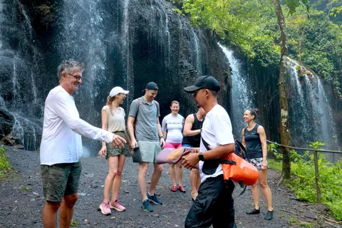 From Malang : Tumpak Sewu Waterfall 1Day English Guide Tour