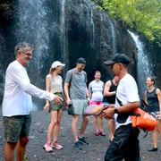 From Malang or Surabaya: Tumpak Sewu Waterfall Group Tour