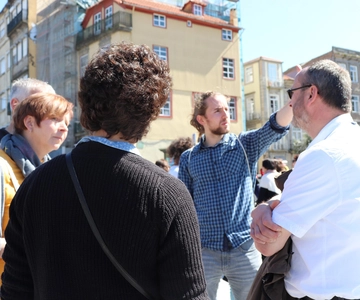 Walking tour discover Porto's center in German (max. 12 pax)