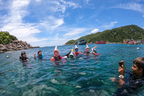 Phi Phi: Excursão de 1 dia às Ilhas Phi Phi e ao pôr do sol em lancha rápida