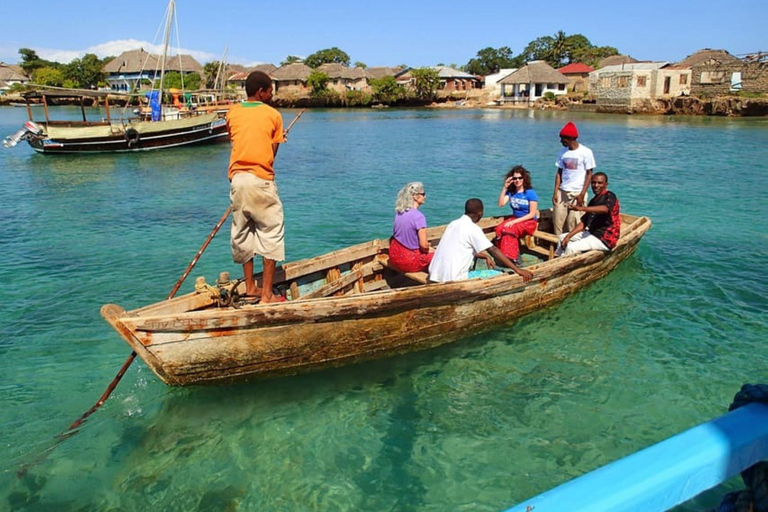 迪亚尼：Kisite 私人游船之旅（含浮潜和午餐）团体加入浮潜活动