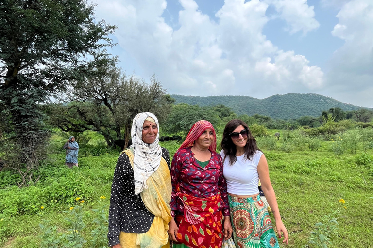 Jaipur: Village Tour with Local Activities