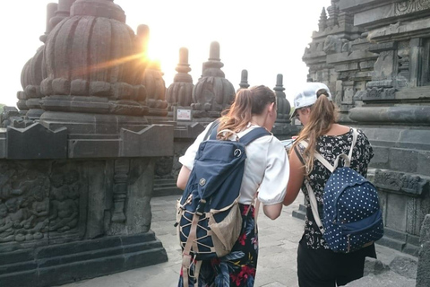 Yogyakarta: Exploring Borobudur and Prambanan in ONE DAY!Borobudur Sunrise and Prambanan