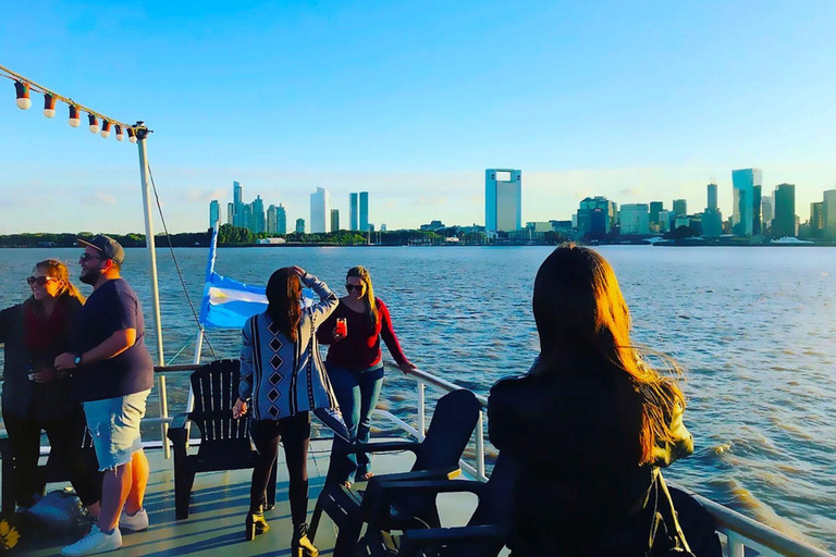 布宜诺斯艾利斯：含开放式酒吧的拉普拉塔河日落巡游1 小时游览