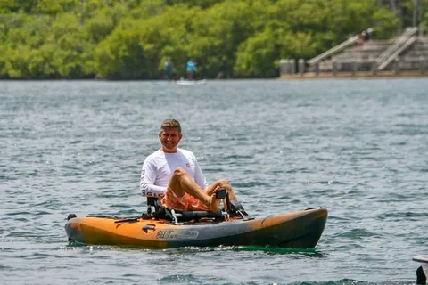 San Juan: Bicycle Kayak Experience at Condado Lagoon