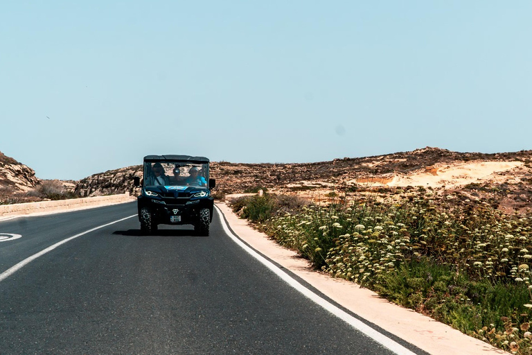 Von Malta aus: Gozo 4x4 Buggy Tour mit Mittagessen und TransfersMit ungarischsprachiger Tourleitung