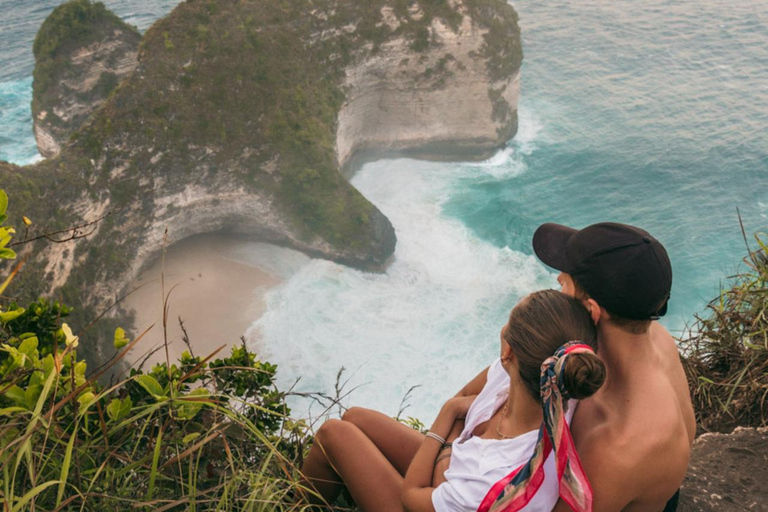 Z Bali: Snorkeling w Manta Point Nusa Penida i wycieczka lądowaSnorkeling i wycieczka po zachodnim lądzie (miejsce zbiórki - port Sanur)