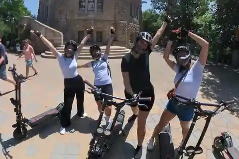 Elizabeth uitkijktoren: E-scooter tour