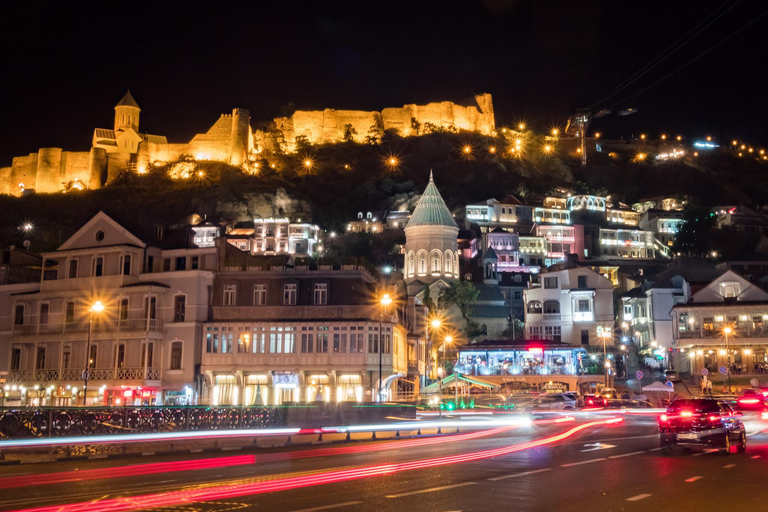 Tbilisi: Visita guiada a pie con cata de vinos