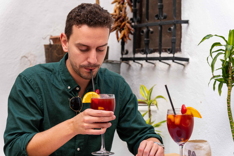 Alcudia : visite guidée gourmande de tapas et de vins