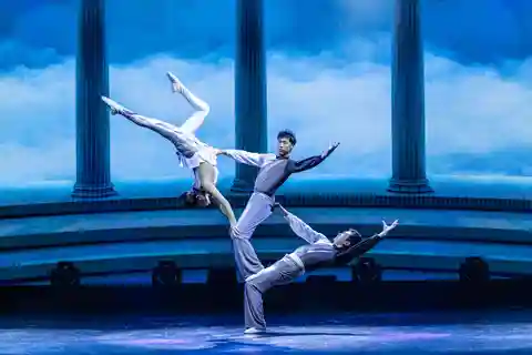Branson: Grand Shanghai Circus Show Entry Ticket