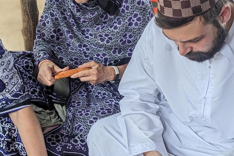 桑给巴尔：穆尤尼村之旅和姆滕德海滩放松体验私人观光（含接送服务）