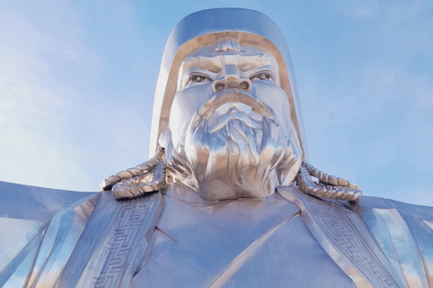 Excursão de um dia ao complexo da estátua de Chinggis khaan e à Rocha da Tartaruga