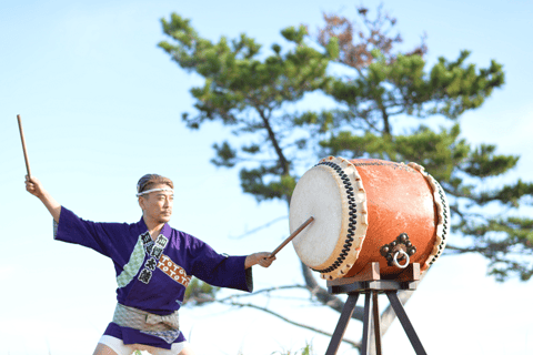 Kanazawa: Japanese Drum Lesson with professional players