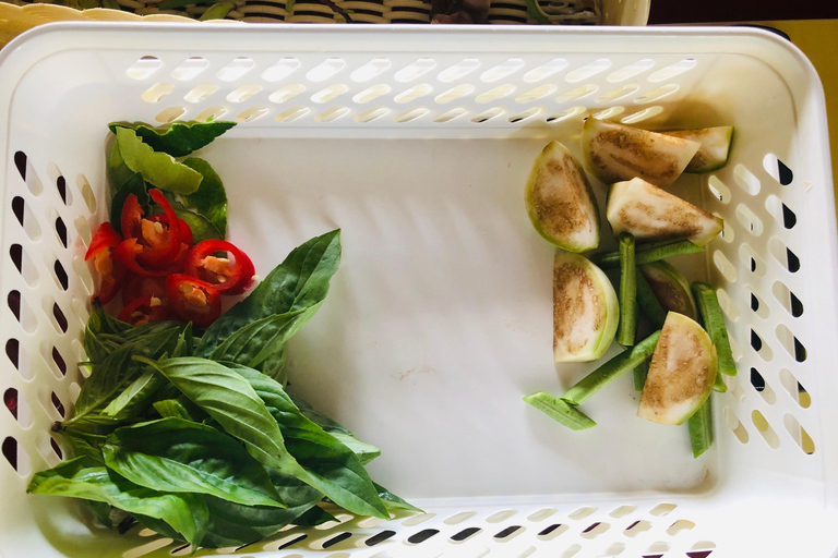 Koh Lanta: Lunch Course at Lanta Thai Cookery School