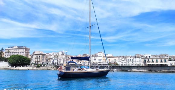 Hidden Routes of Syracuse: Private Sailing Tour with Guided Snorkeling
