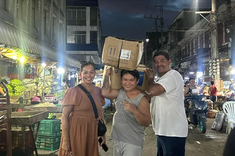 Manila Street food and Night Market Tour