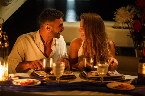 All-Inclusive Romantic Dinner Aboard a Luxurious YachtRomantic Dinner Luxury Yacht 60´Sunseeker