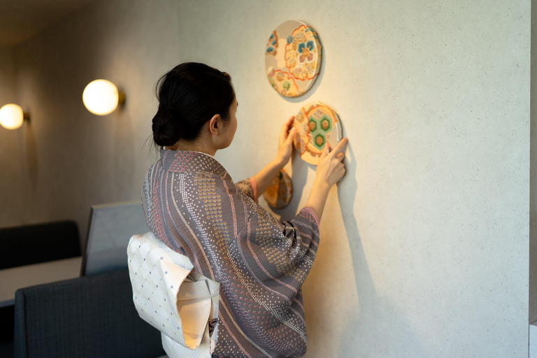 Tokyo: Kimono Art Workshop with an Instructor
