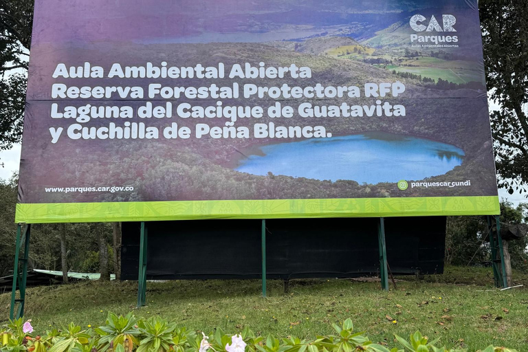Bogotá in 2 Days: City Tour + Lake Guatavita and Salt Cathedral + Transport + Option 1: Shared Tour