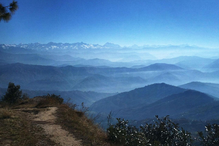 Kathmandu: Tour all&#039;alba di Nagarkot con visita di Bhaktapur