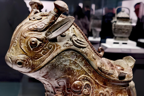 Tour guidato di mezza giornata all&#039;ala est del Museo di Shanghai