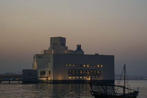 Katar: Doha Night City Tour mit Guide