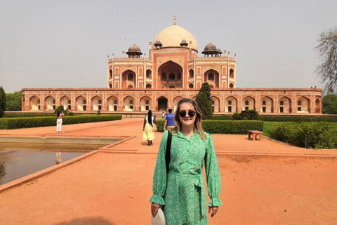 Neu-Delhi: Private Neu-Delhi & Alt-Delhi Tour Guide buchen