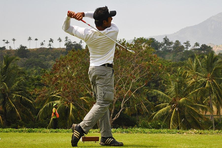 Kandy: Victoria Luxury Golf Club Experience 9 or 18 Holes Kandy: Victoria Luxury Golf Club Experience 18 Holes Game
